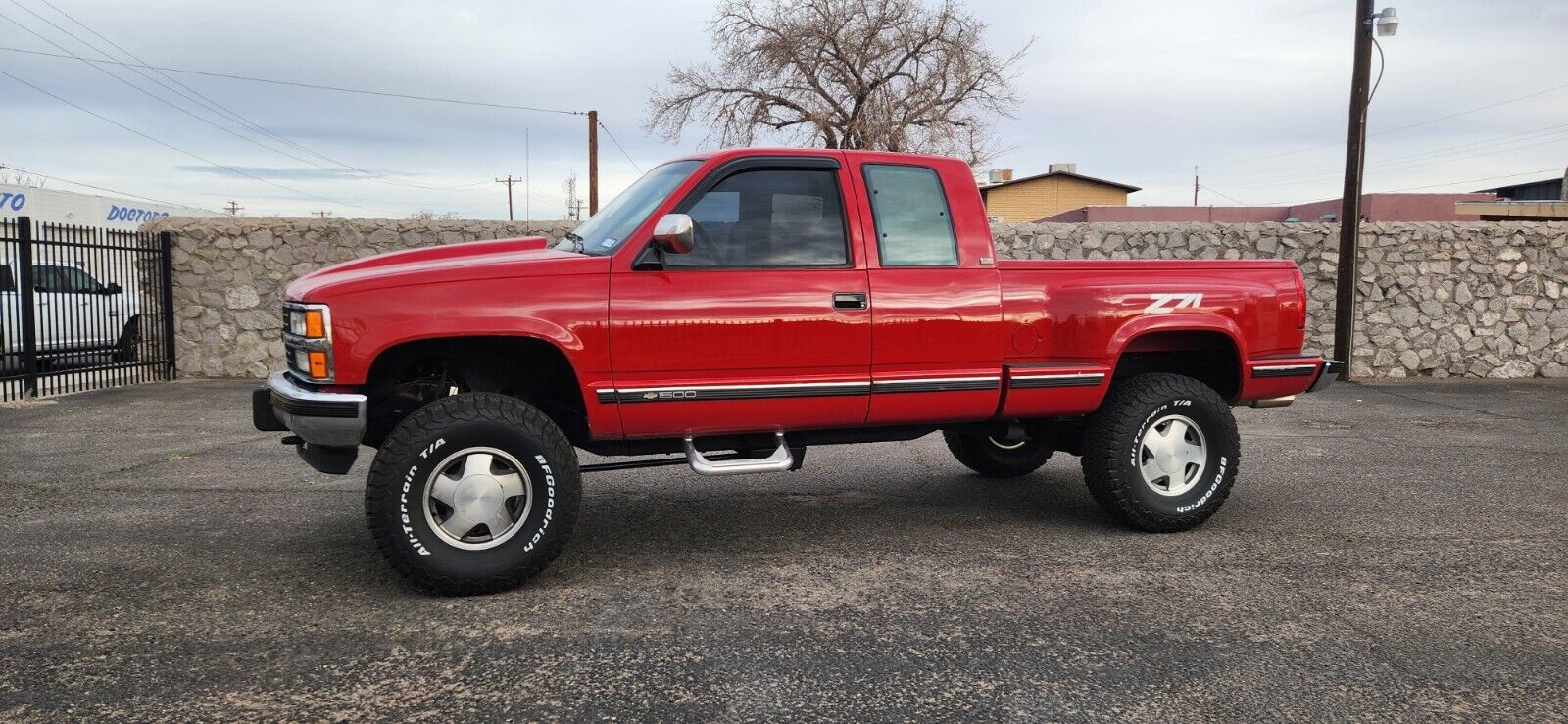 Chevrolet-Silverado-1500-1992-Extended-Cab-Pickup-2