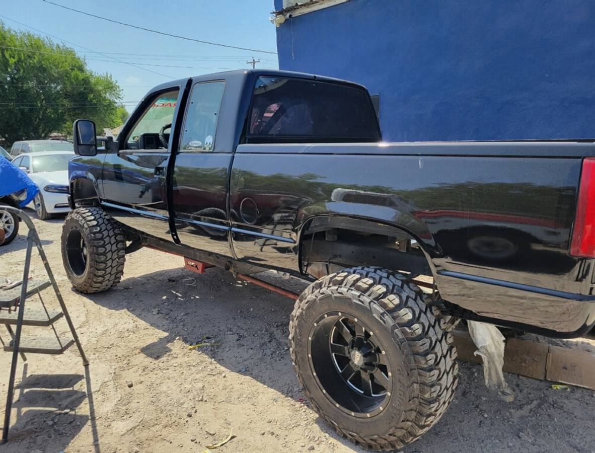 Chevrolet-Silverado-1500-1992-black-5