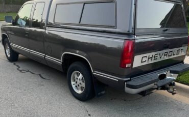 Chevrolet-Silverado-1500-1993-grey