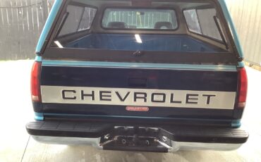 Chevrolet-Silverado-1500-1994-Standard-Cab-Pickup-1