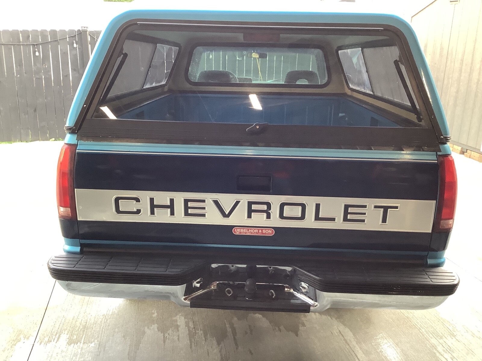 Chevrolet-Silverado-1500-1994-Standard-Cab-Pickup-1