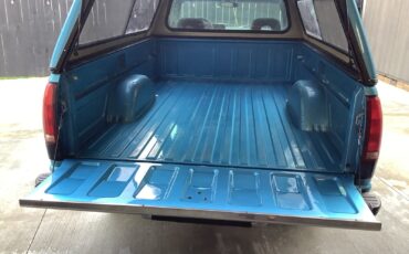 Chevrolet-Silverado-1500-1994-Standard-Cab-Pickup-22