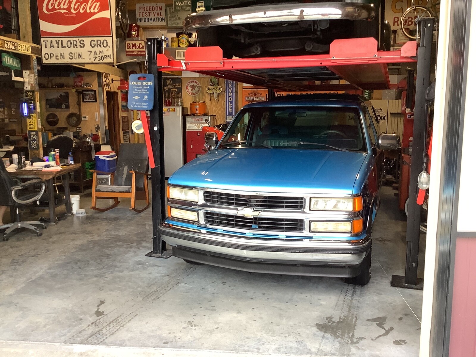 Chevrolet-Silverado-1500-1994-Standard-Cab-Pickup-31