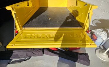 Chevrolet-Silverado-1958-yellow-6