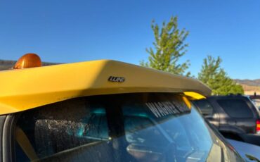 Chevrolet-Silverado-1976-yellow-10