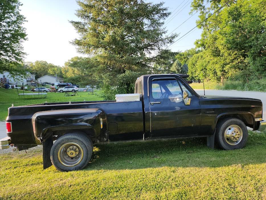 Chevrolet-Silverado-1982-1
