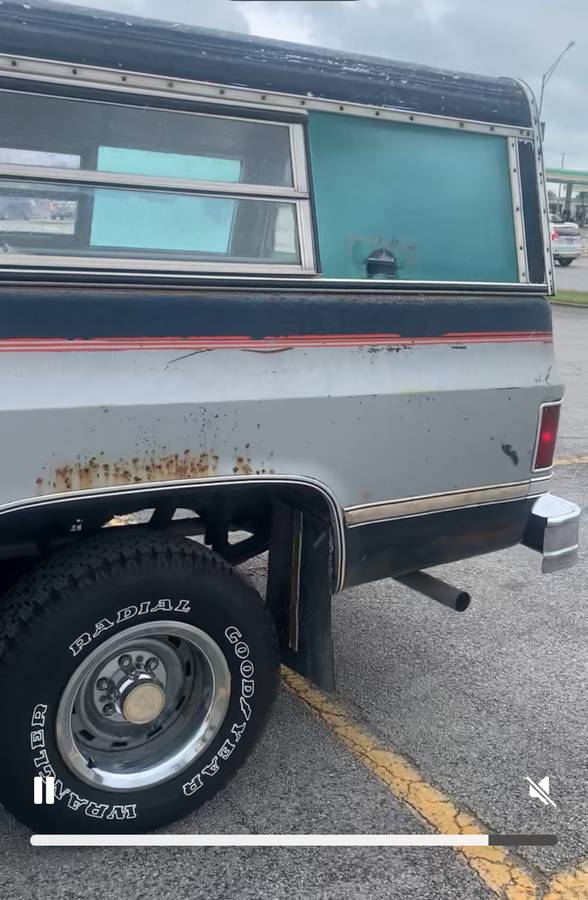 Chevrolet-Silverado-1984-3