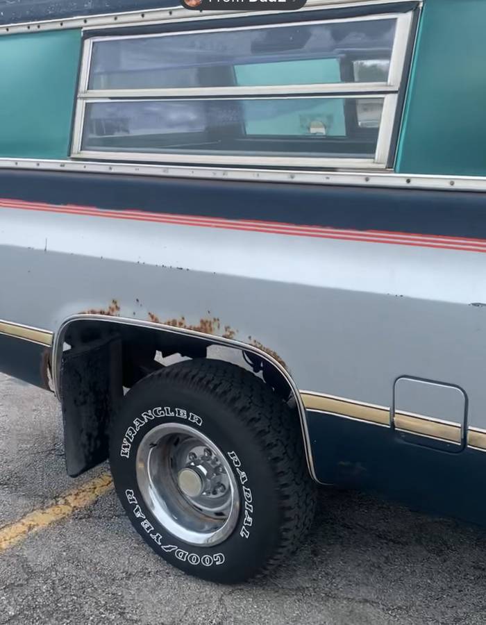 Chevrolet-Silverado-1984-7