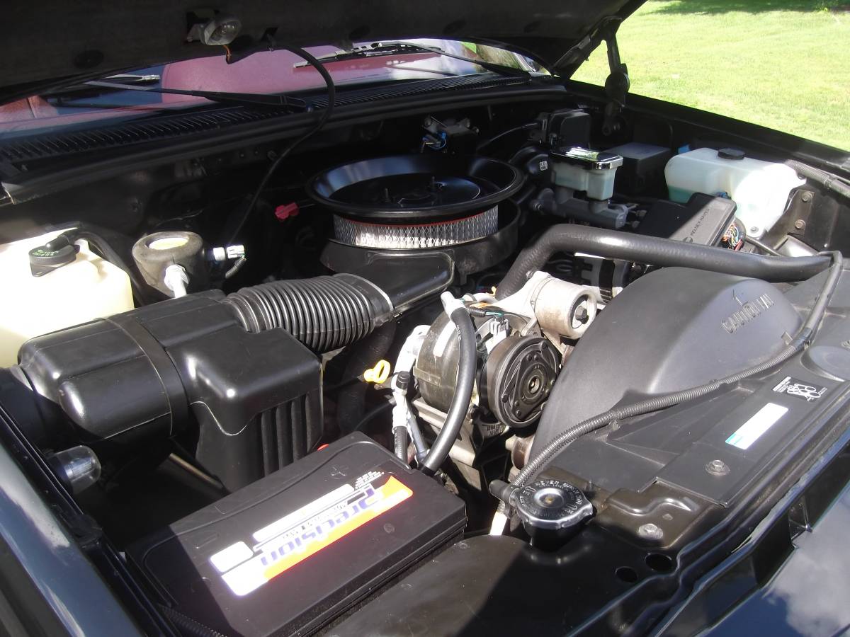 Chevrolet-Silverado-1995-black-5