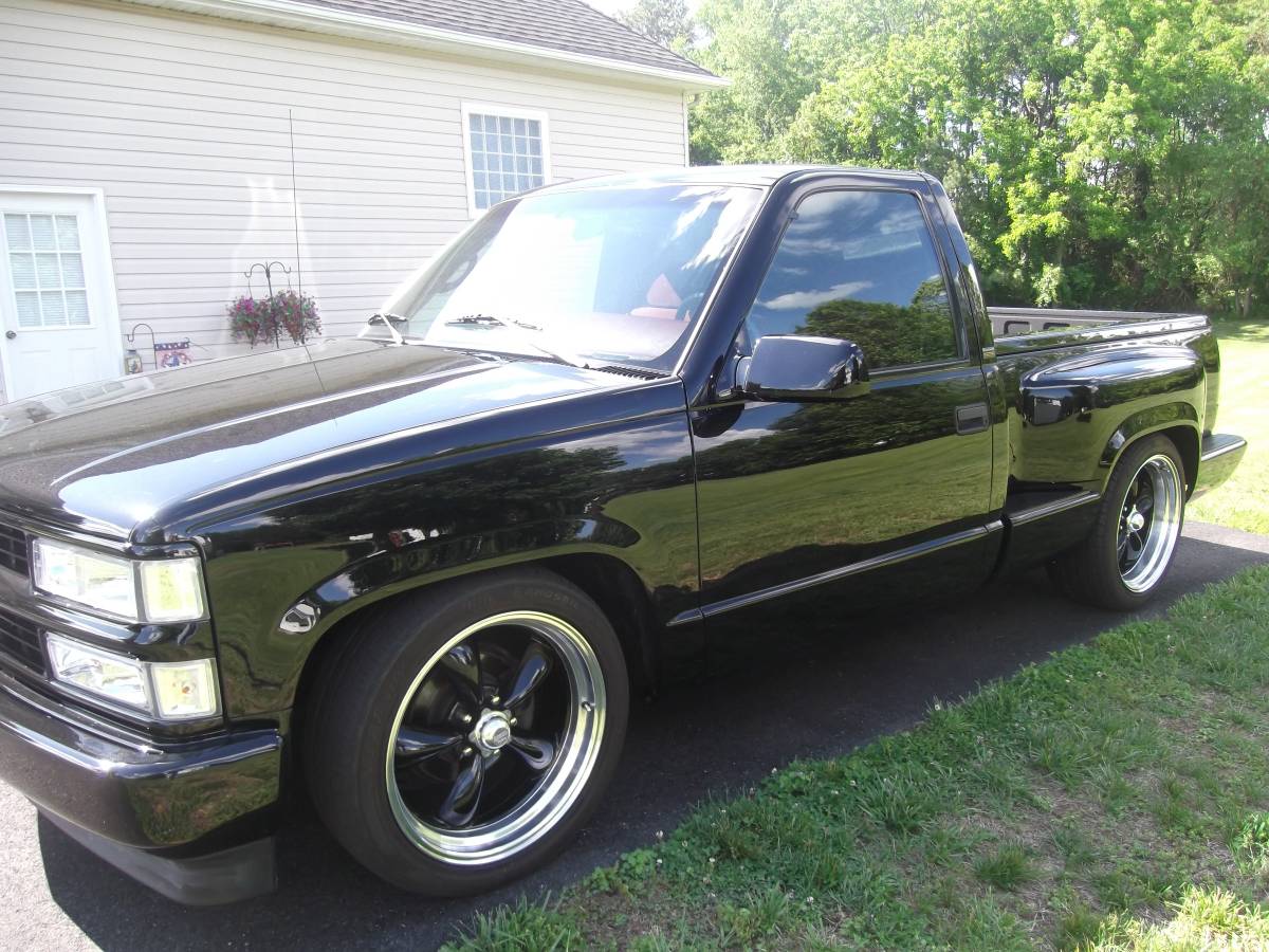 Chevrolet-Silverado-1995-black-8