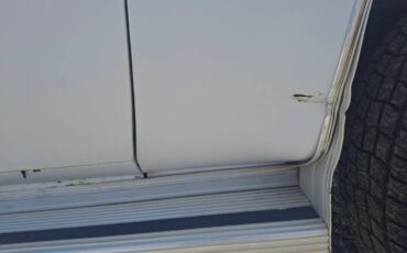 Chevrolet-Silverado-2500hd-1985-4