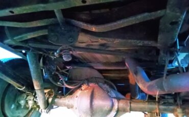 Chevrolet-Silverado-2500hd-1988-brown-8