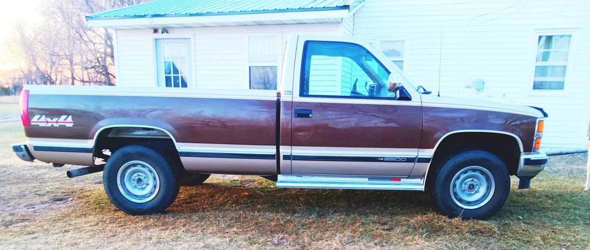 Chevrolet Silverado 2500hd  1988 brown
