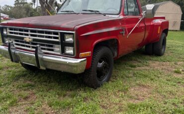 Chevrolet-Silverado-3500-1986