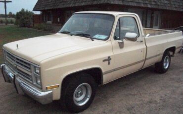 Chevrolet-Silverado-diesel-1986-13