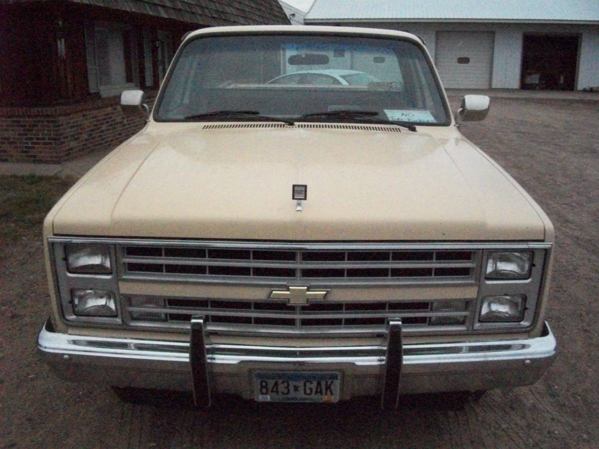 Chevrolet-Silverado-diesel-1986-2