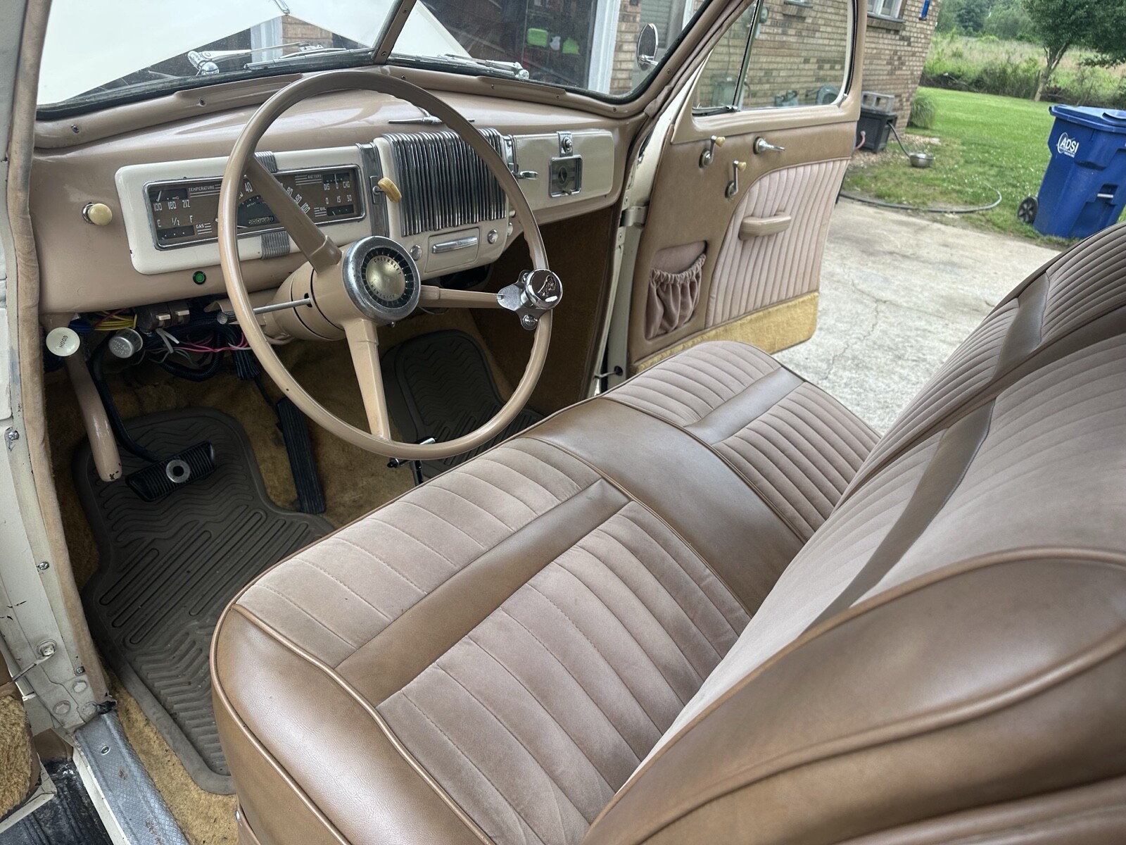 Chevrolet-Special-DeLuxe-1940-19
