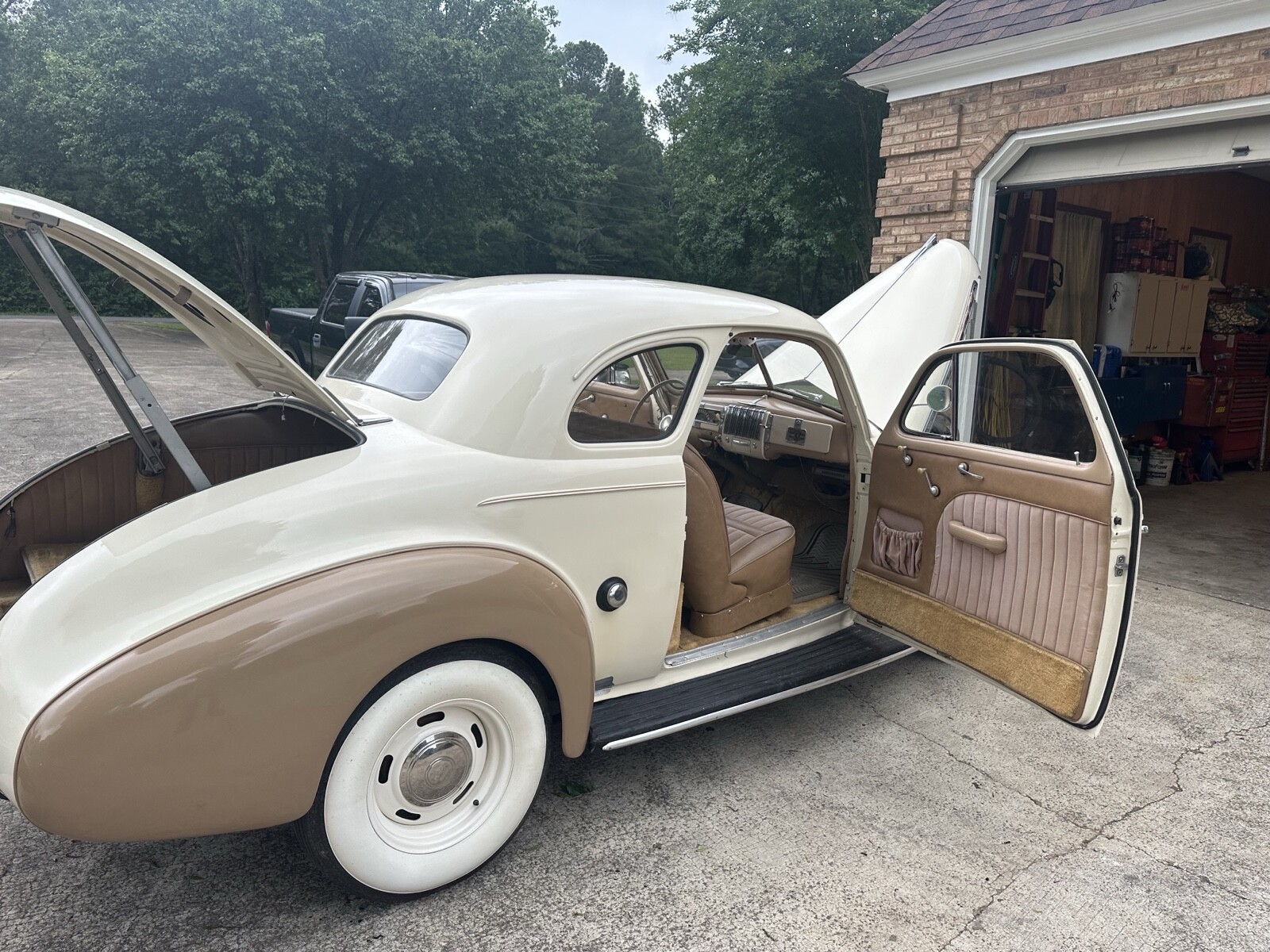 Chevrolet-Special-DeLuxe-1940-5