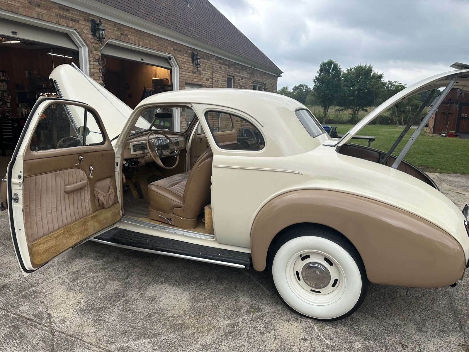 Chevrolet-Special-DeLuxe-1940-6