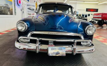 Chevrolet-Styleline-Deluxe-1952-SEDAN-6
