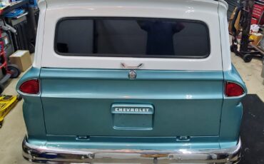 Chevrolet-Suburban-1965-SUV-33