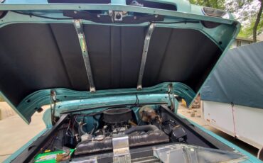 Chevrolet-Suburban-1965-SUV-9