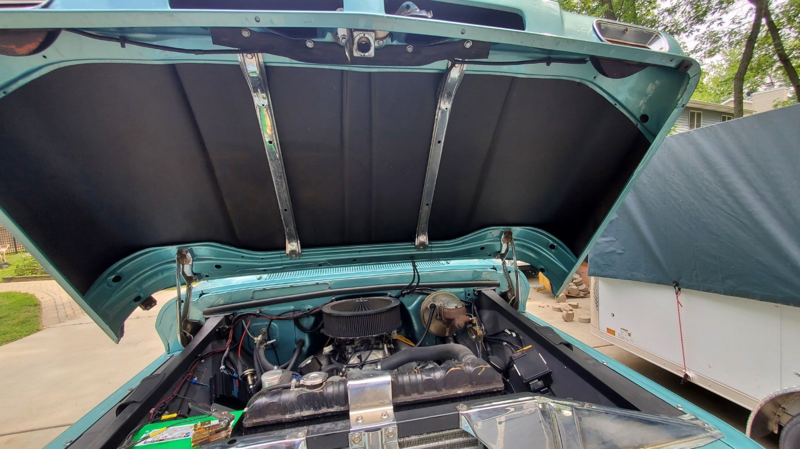 Chevrolet-Suburban-1965-SUV-9