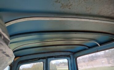 Chevrolet-Suburban-4x4-1972-blue-15