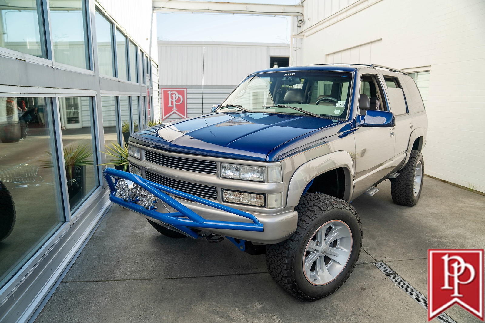 Chevrolet-Tahoe-1995-2