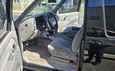 Chevrolet-Tahoe-1995-SUV-20