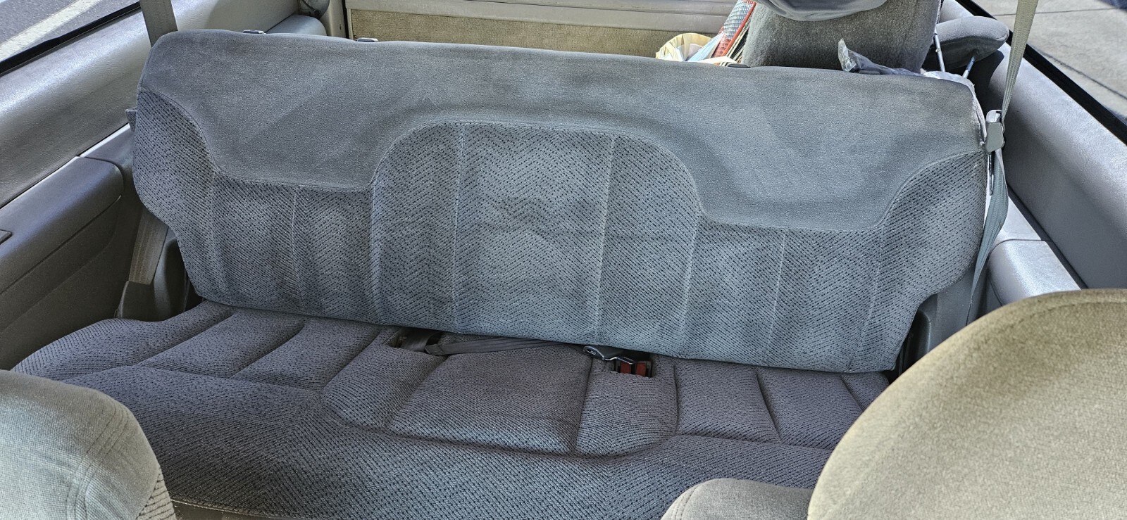 Chevrolet-Tahoe-1995-SUV-22