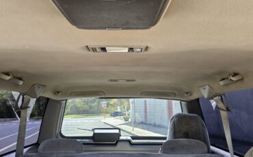 Chevrolet-Tahoe-1995-SUV-25