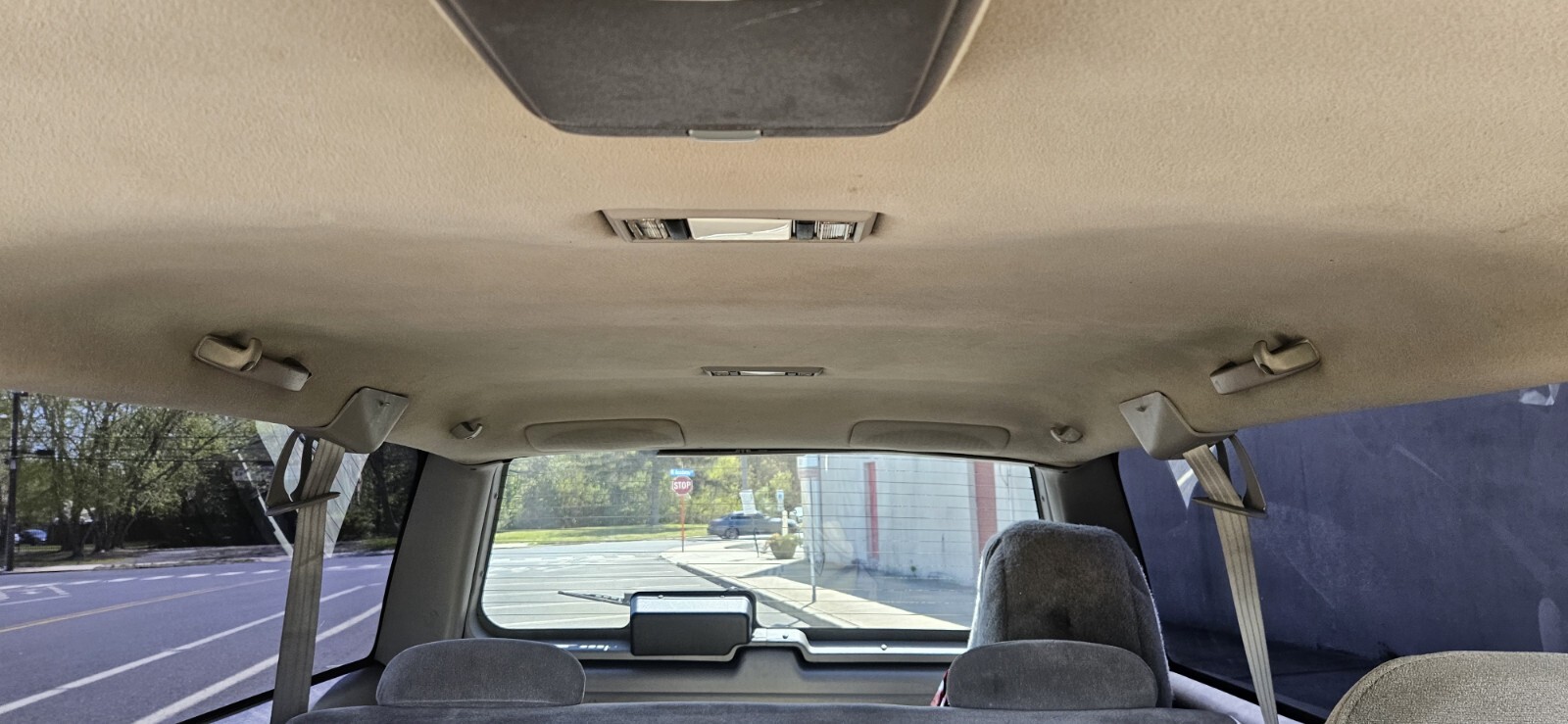 Chevrolet-Tahoe-1995-SUV-25
