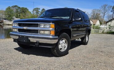 Chevrolet-Tahoe-1995-SUV-4