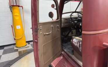 Chevrolet-Truck-1946-18