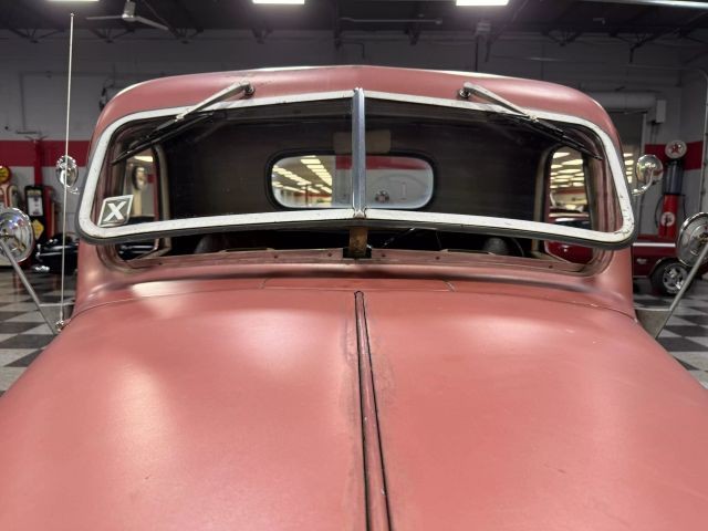 Chevrolet-Truck-1946-27