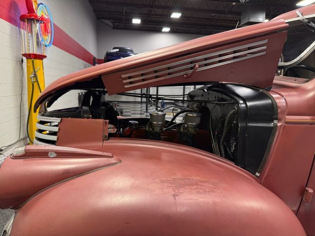 Chevrolet-Truck-1946-36