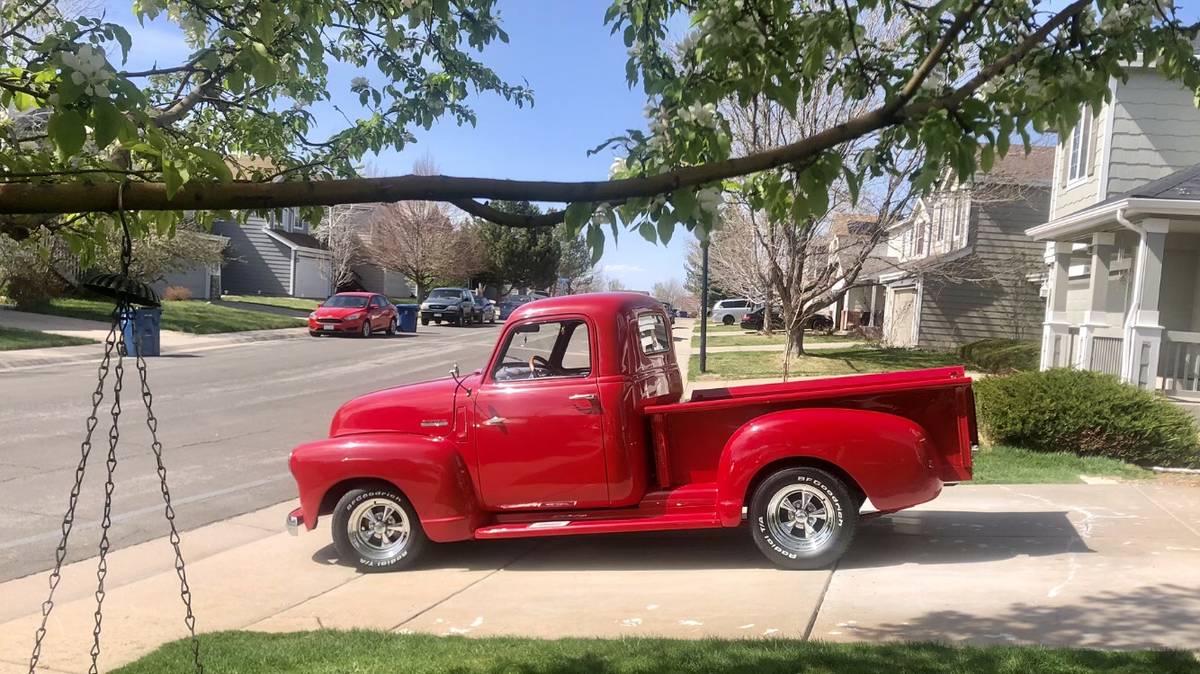 Chevrolet-Truck-1949-red