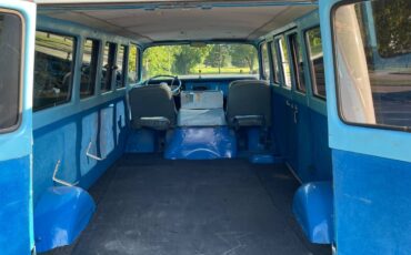 Chevrolet-Van-g-10-1969-silver-3