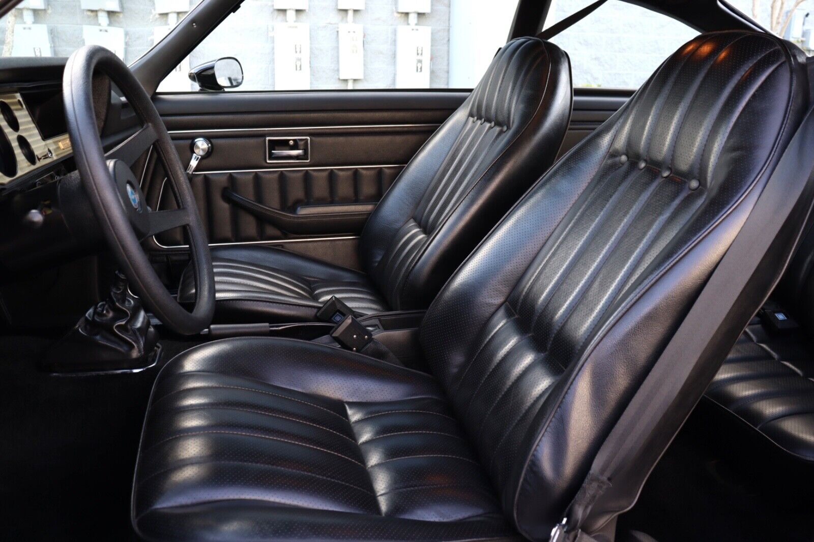 Chevrolet-Vega-1975-Coupe-19