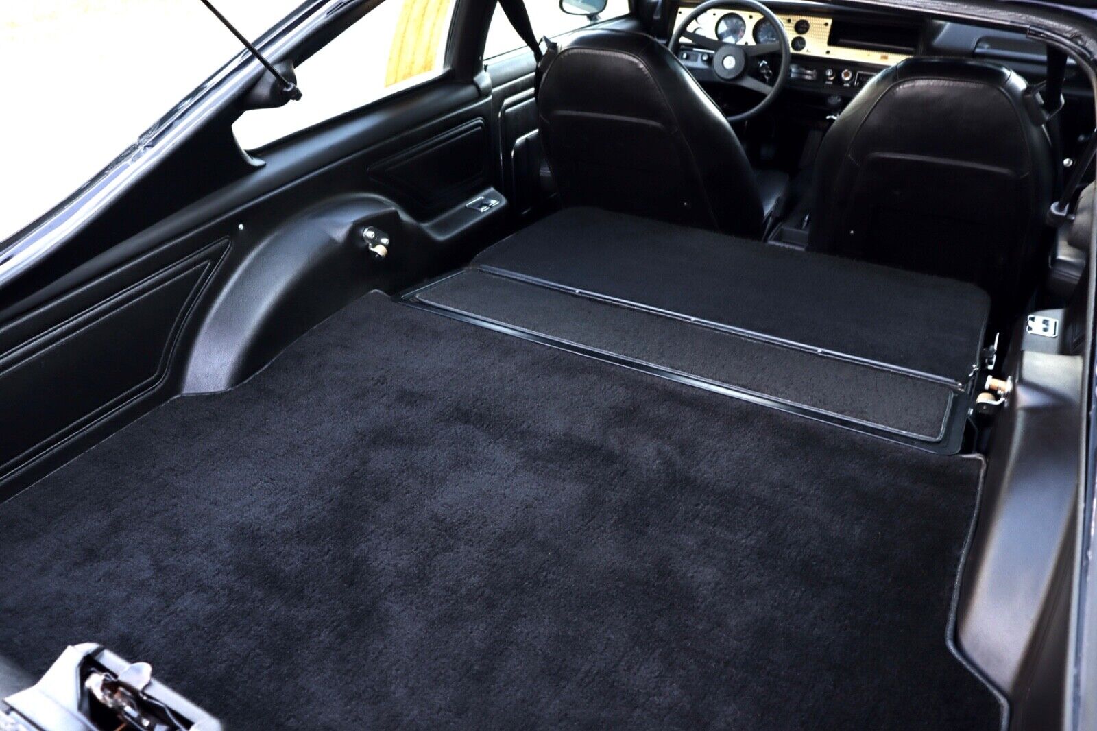 Chevrolet-Vega-1975-Coupe-36