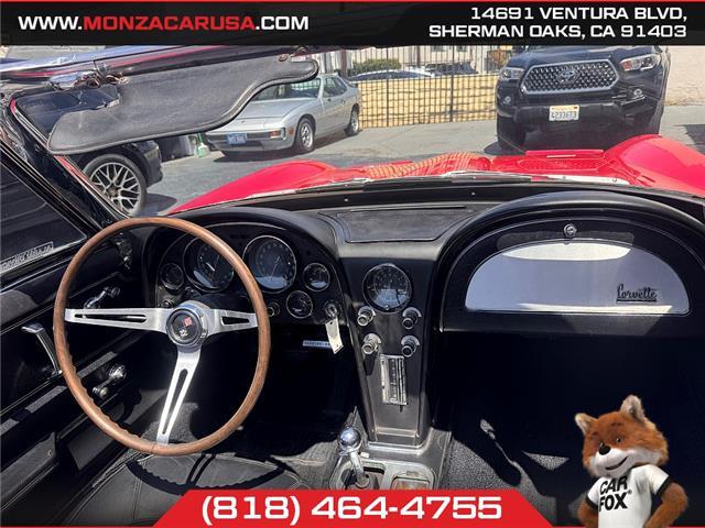 Chevrolet-corvette-Matching-Numbers-1966-Convertible-24