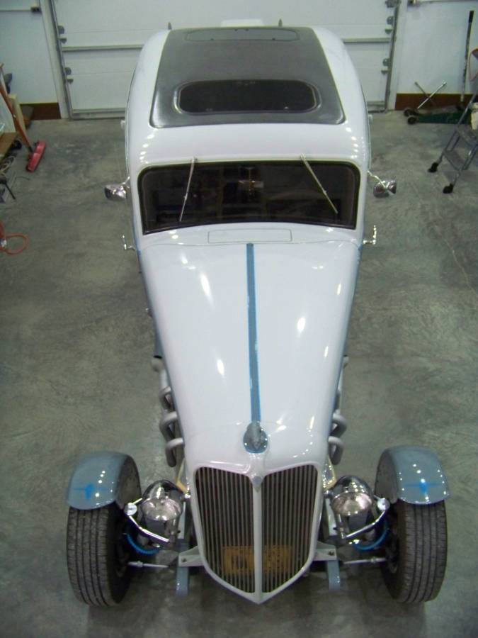 Chrysler-1934-grey-2