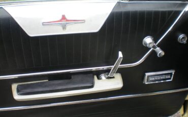 Chrysler-1965-yellow-22