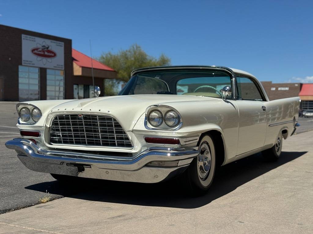 Chrysler-300c-1957-white-8