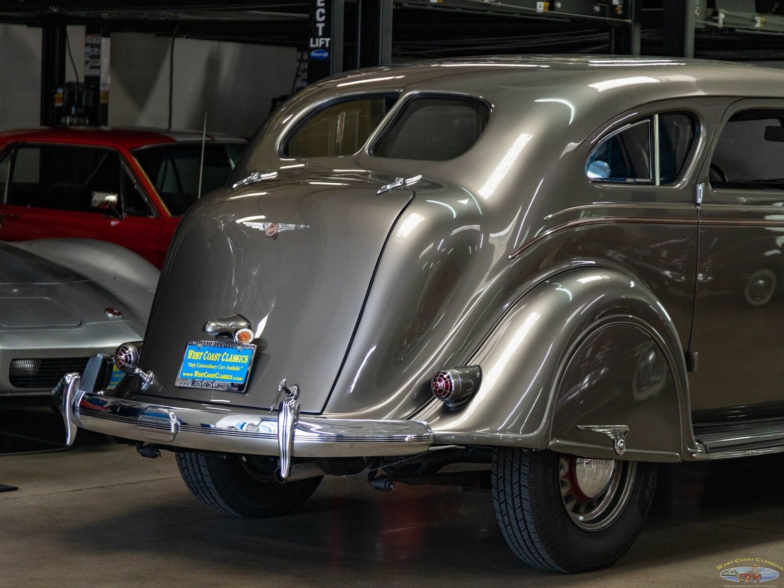 Chrysler-Airflow-Series-C-11-1936-4-Door-Sedan-24