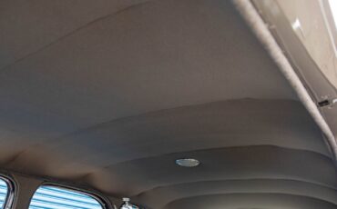 Chrysler-Airflow-Series-C-11-1936-4-Door-Sedan-27