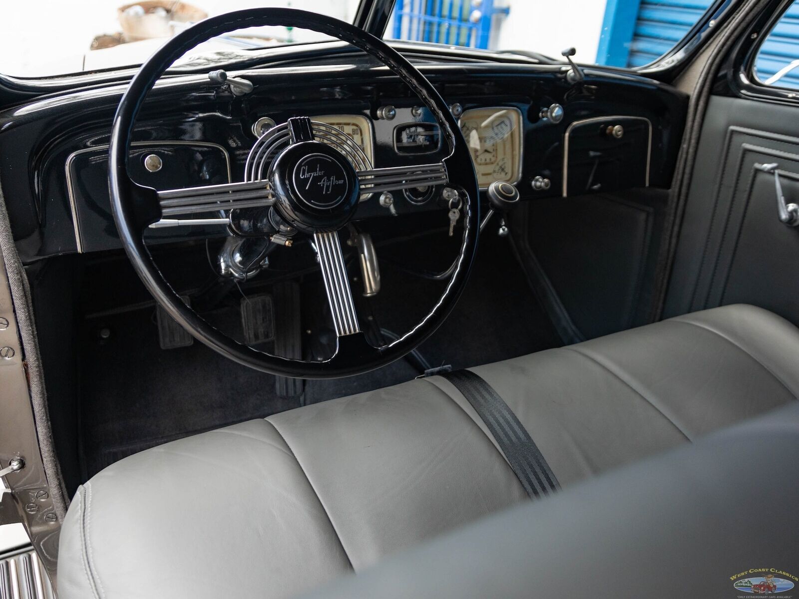 Chrysler-Airflow-Series-C-11-1936-4-Door-Sedan-32