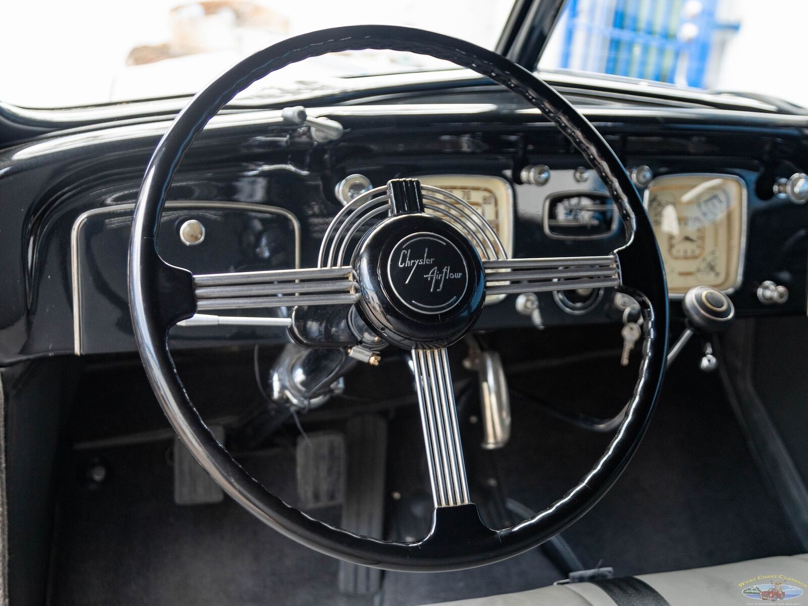 Chrysler-Airflow-Series-C-11-1936-4-Door-Sedan-33