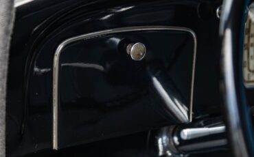 Chrysler-Airflow-Series-C-11-1936-4-Door-Sedan-35
